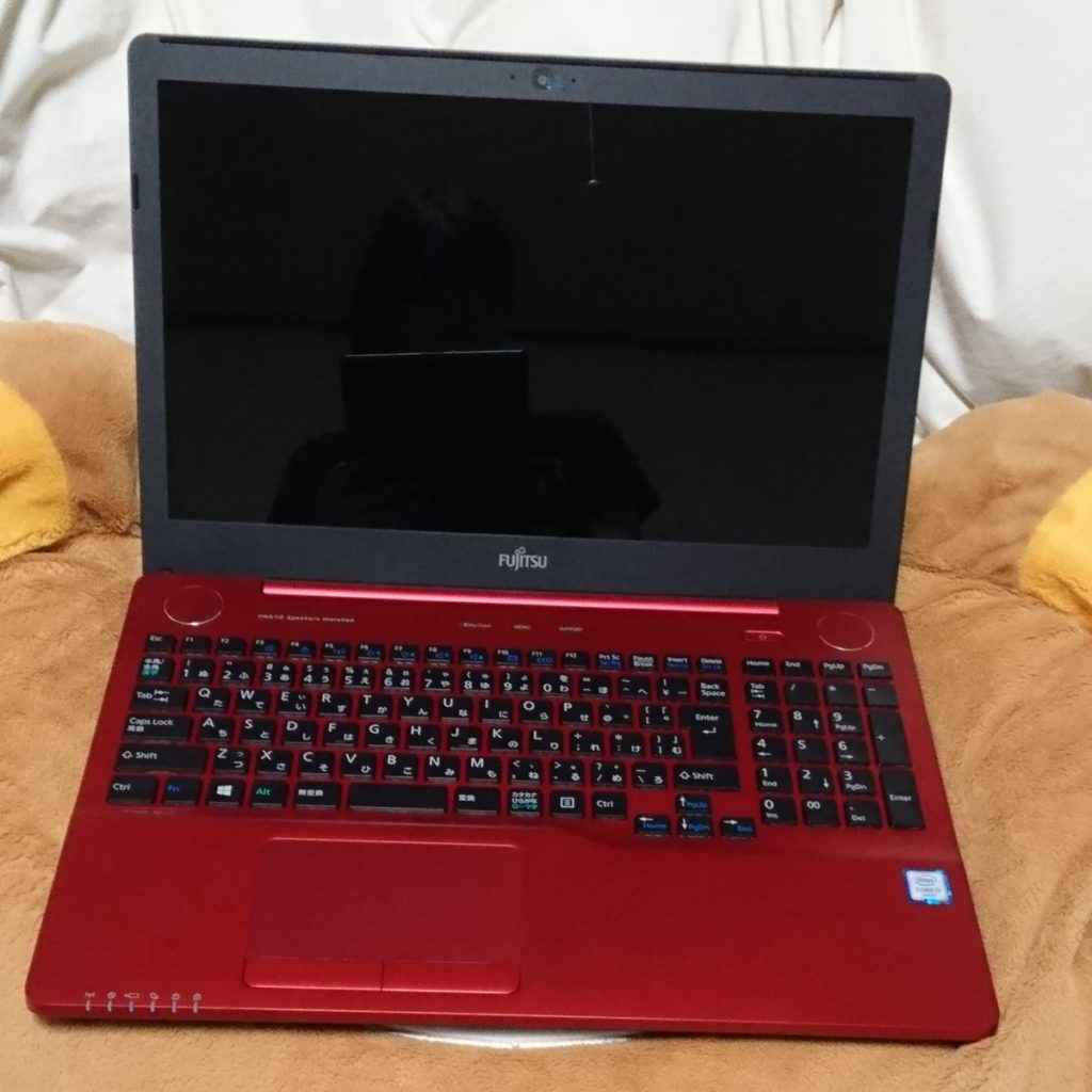 富士通LIFEBOOK AH53/A3